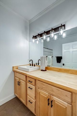 1624 Davis Road, Sadieville, KY 40370