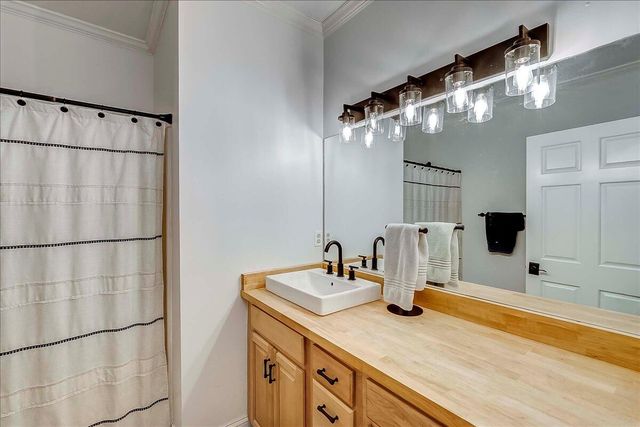 1624 Davis Road, Sadieville, KY 40370