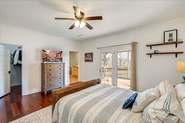 1624 Davis Road, Sadieville, KY 40370