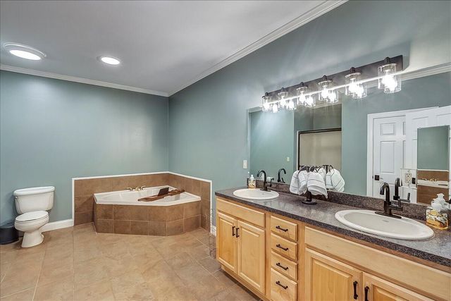 1624 Davis Road, Sadieville, KY 40370