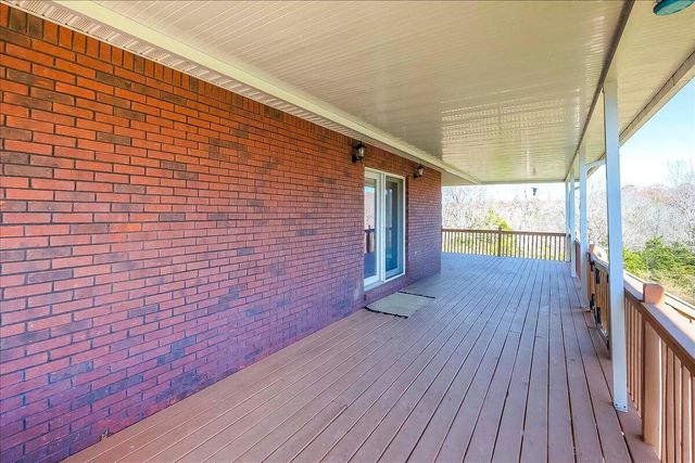 1624 Davis Road, Sadieville, KY 40370