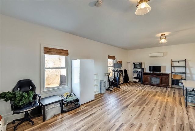 1624 Davis Road, Sadieville, KY 40370