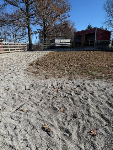 1624 Davis Road, Sadieville, KY 40370