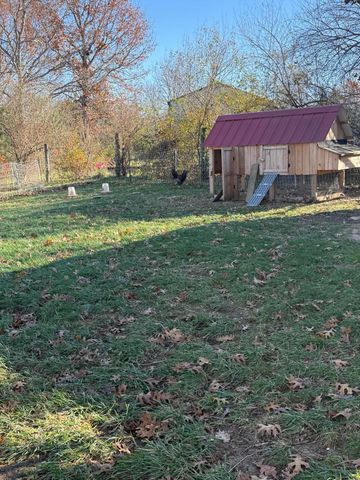 1624 Davis Road, Sadieville, KY 40370