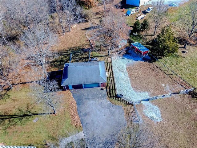 1624 Davis Road, Sadieville, KY 40370