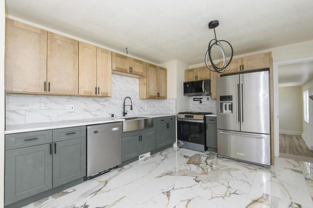 10535 W Bradley ROAD, Milwaukee, WI 53224
