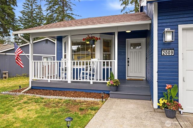2009 147th Street Ct E, Tacoma, WA 98445