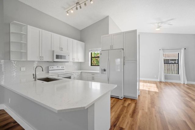 6216 Mullin Street, Jupiter, FL 33458