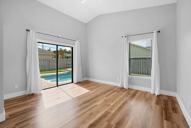 6216 Mullin Street, Jupiter, FL 33458