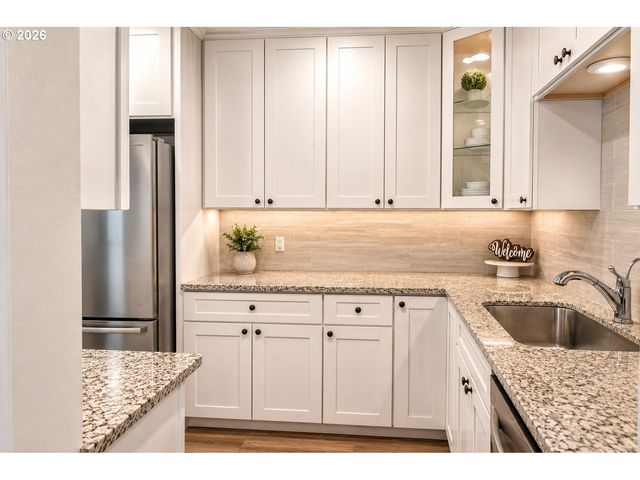 280 Se EVELYN Ave, Gresham, OR 97080