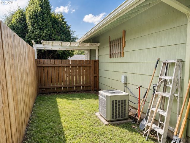 280 Se EVELYN Ave, Gresham, OR 97080