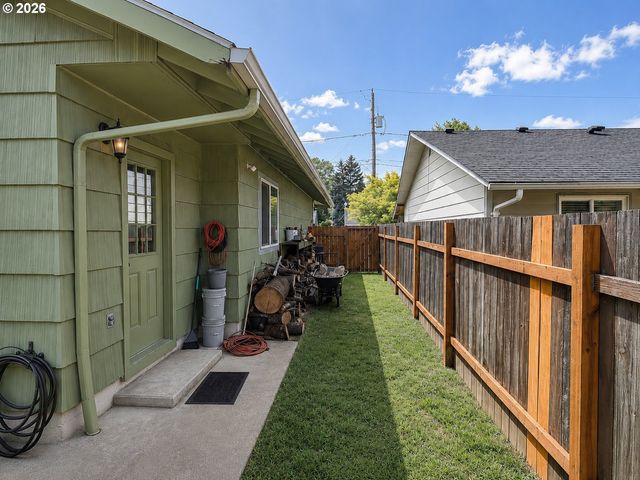 280 Se EVELYN Ave, Gresham, OR 97080
