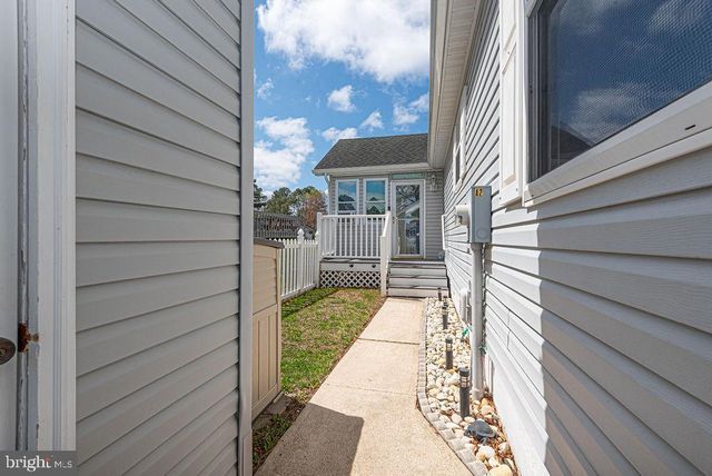 414 OCEAN PKWY, Ocean Pines, MD 21811