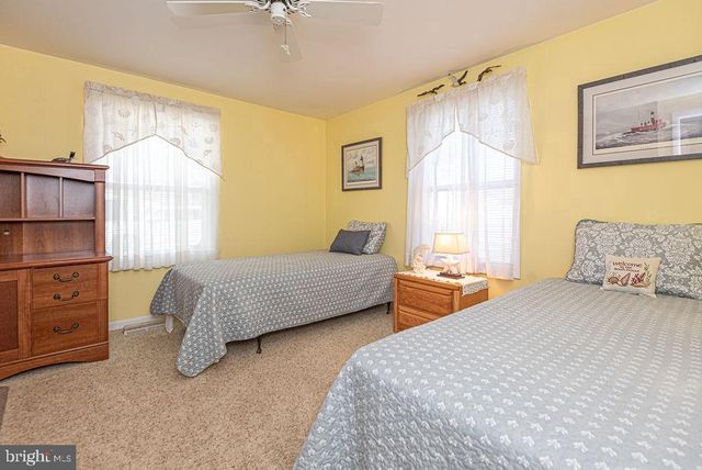 414 OCEAN PKWY, Ocean Pines, MD 21811