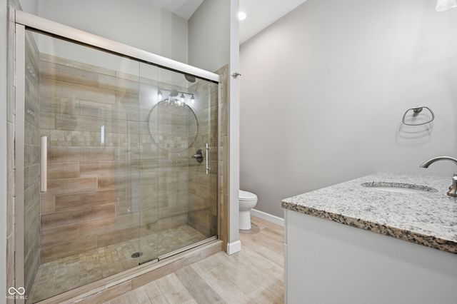 212 E Madison Avenue, Pendleton, IN 46064