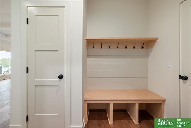 4513 S 203rd Street, Omaha, NE 68135