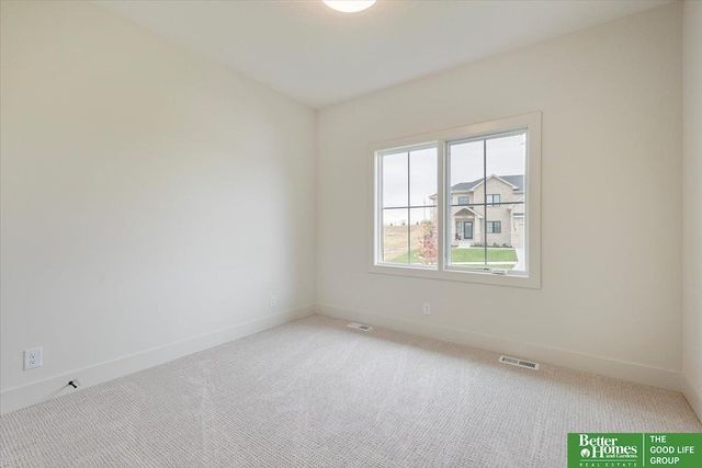 4513 S 203rd Street, Omaha, NE 68135