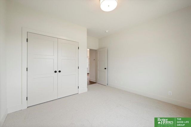 4513 S 203rd Street, Omaha, NE 68135