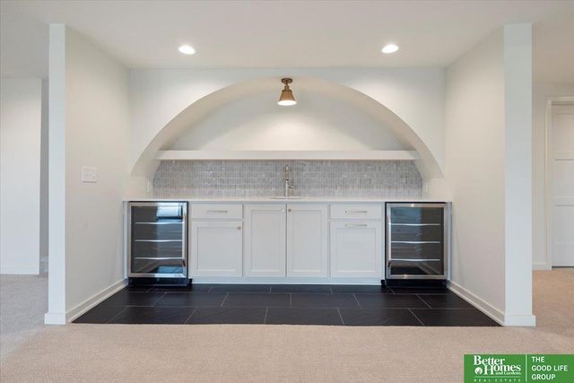 4513 S 203rd Street, Omaha, NE 68135