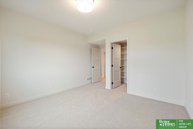 4513 S 203rd Street, Omaha, NE 68135