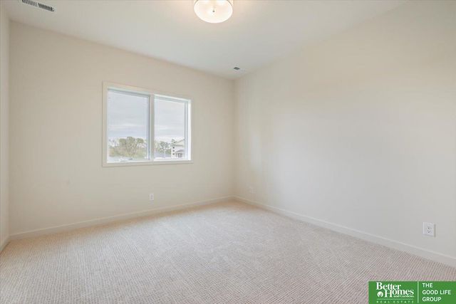 4513 S 203rd Street, Omaha, NE 68135