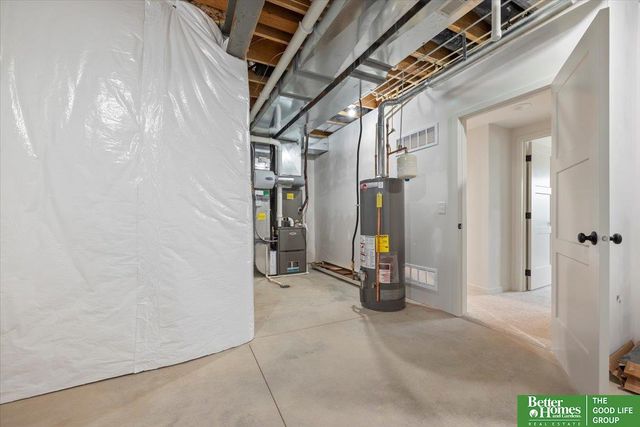 4513 S 203rd Street, Omaha, NE 68135