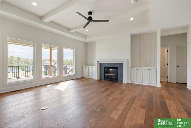 4513 S 203rd Street, Omaha, NE 68135