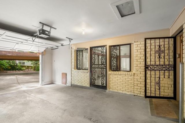 757 Old Ivy NE Road, Atlanta, GA 30342