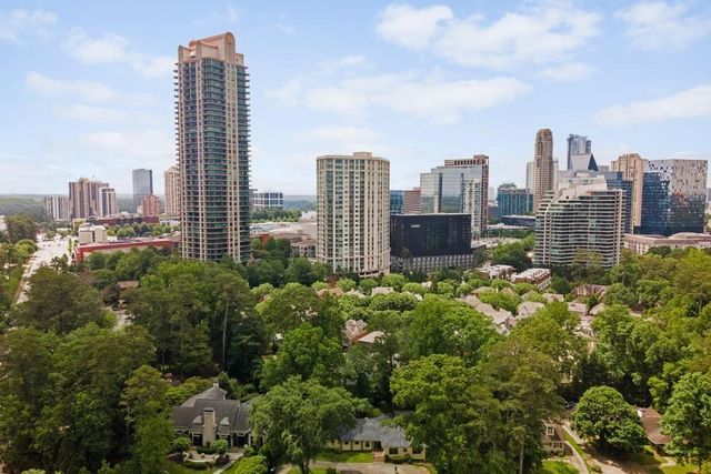 757 Old Ivy NE Road, Atlanta, GA 30342