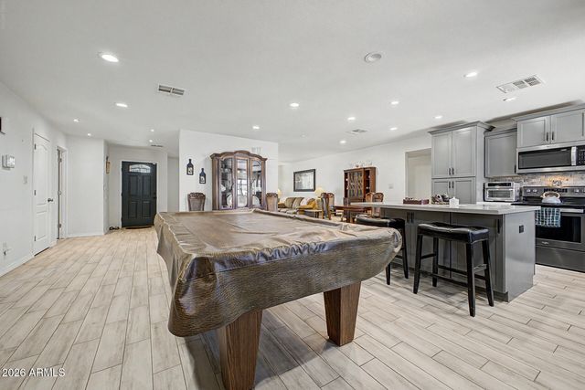 639 W STRAHAN Drive, Tempe, AZ 85283