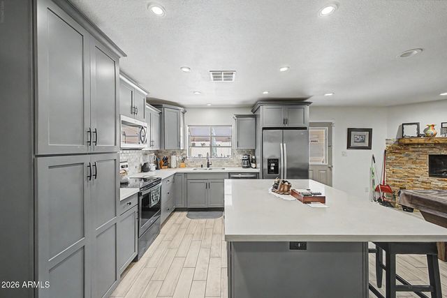 639 W STRAHAN Drive, Tempe, AZ 85283