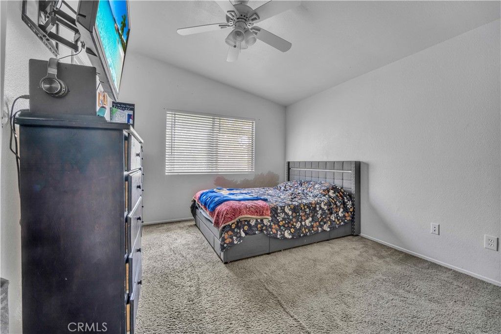 Image 14 of property listing at 44920 Calston Avenue, Lancaster, CA 93535