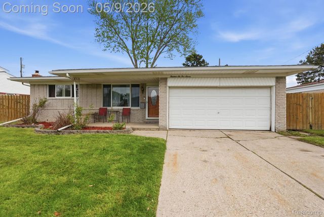 13657 Jenny Drive, Warren, MI 48088
