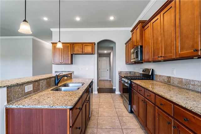 23089 Lawlis Road, Siloam Springs, AR 72761