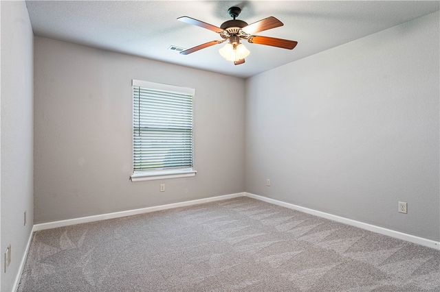 23089 Lawlis Road, Siloam Springs, AR 72761