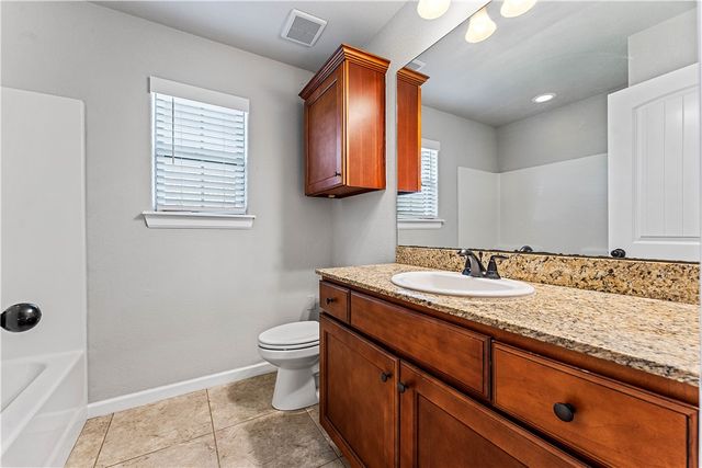 23089 Lawlis Road, Siloam Springs, AR 72761