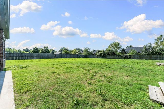 23089 Lawlis Road, Siloam Springs, AR 72761