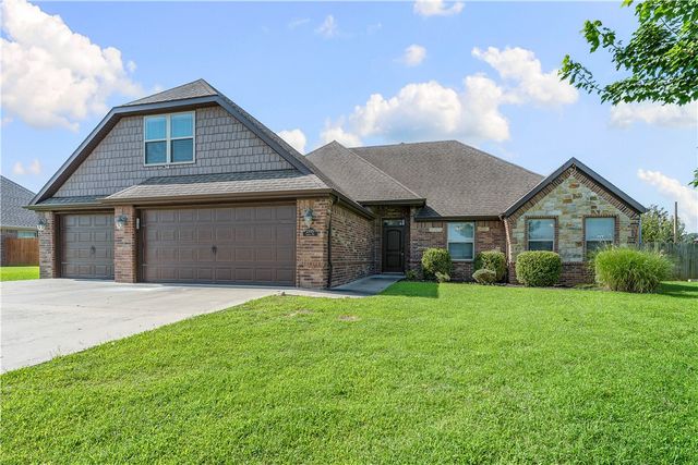 23089 Lawlis Road, Siloam Springs, AR 72761