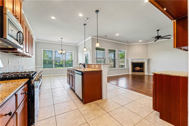 23089 Lawlis Road, Siloam Springs, AR 72761