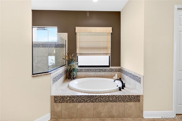 1750 W Westford Path, Hernando, FL 34442