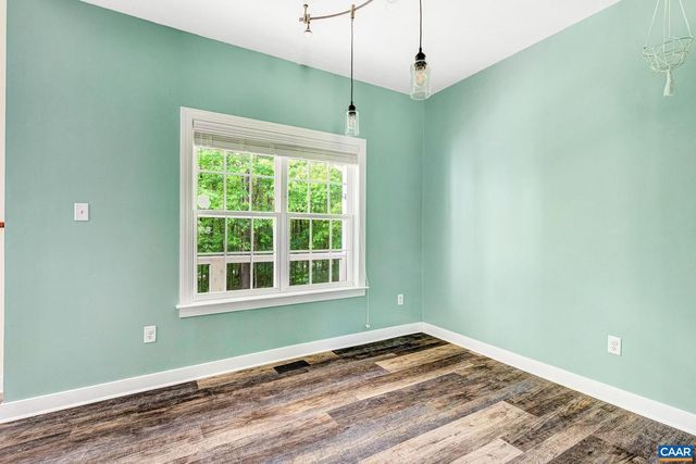 251 IVY GLEN LN, Bumpass, VA 23024