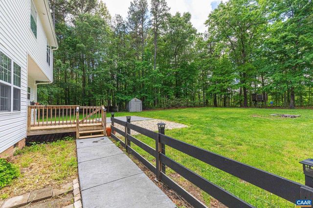 251 IVY GLEN LN, Bumpass, VA 23024
