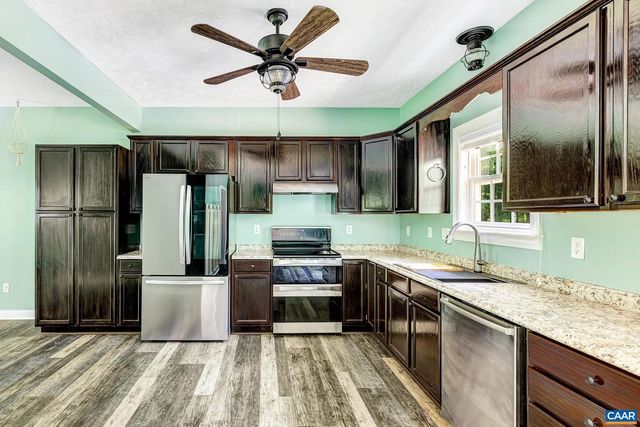 251 IVY GLEN LN, Bumpass, VA 23024