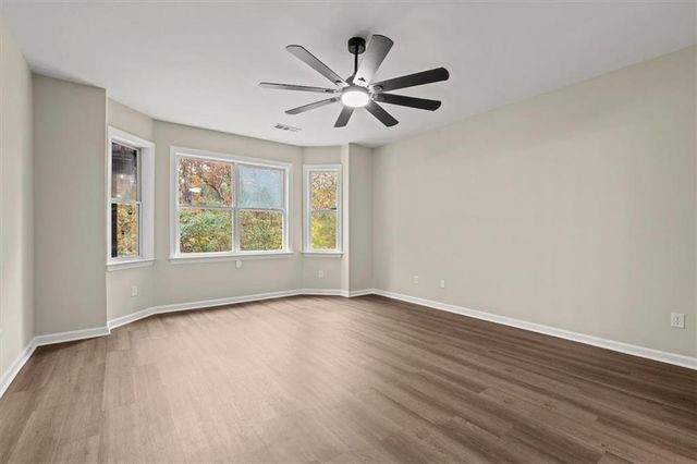 512 Oakbridge Drive, Douglasville, GA 30134