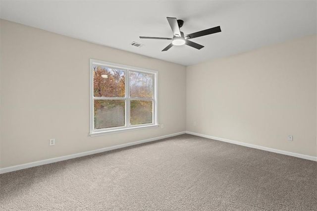 512 Oakbridge Drive, Douglasville, GA 30134