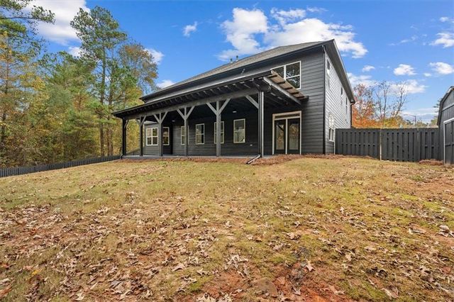 512 Oakbridge Drive, Douglasville, GA 30134