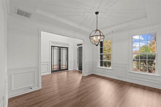 512 Oakbridge Drive, Douglasville, GA 30134