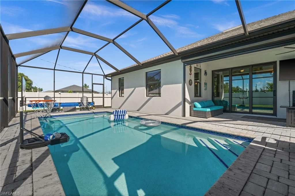 624 NW 2nd TER, CAPE CORAL, FL 33993 — exterior
