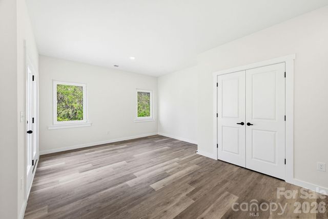 2332 Merts Way, Hudson, NC 28638