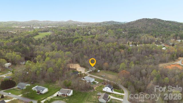 2332 Merts Way, Hudson, NC 28638